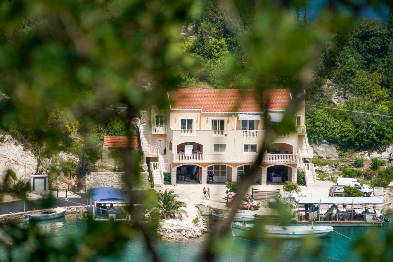 Apartmani Ponta Ston Exteriér fotografie